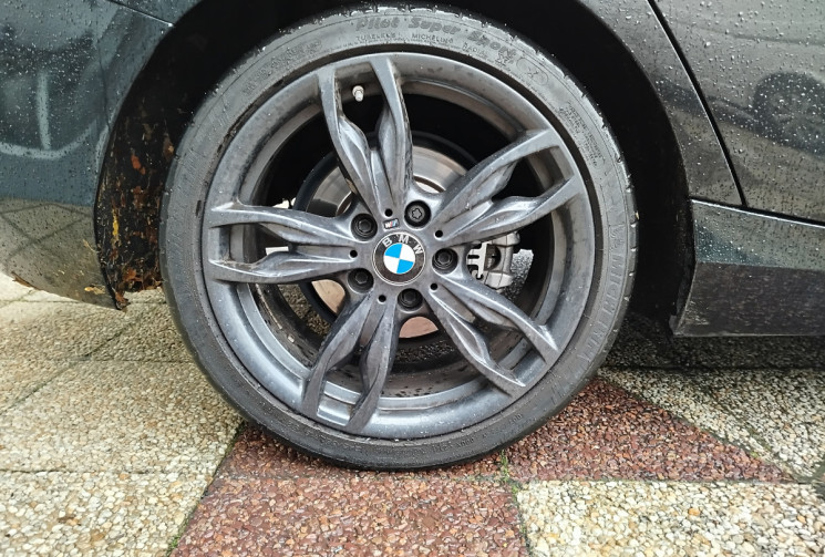 BMW Série 1  F20 LCI 118i 1.5 i 136 ch Boîte auto / SUIVI BMW 