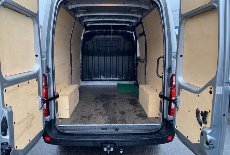 Nissan NV400 INTERSTAR L2H2 3.3 DCI 135 CV CONNECTA