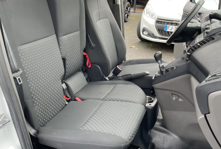 FORD Transit Connect VAN AMENAGE 1.5 ECOBLUE  100 CV  L1H1 AMBIENTE