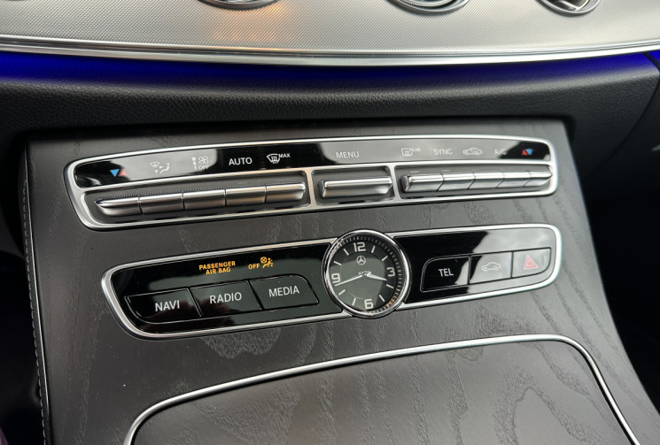 Mercedes CLASSE E 220D 2.0  9G-TRONIC 194 AMG LINE 