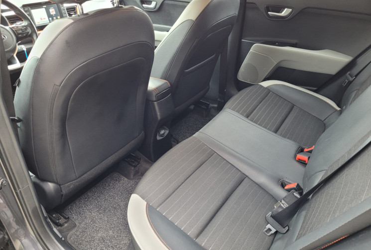 KIA STONIC 1.0 T-GDi 12V ISG 120 cv LAUNCH EDITION
