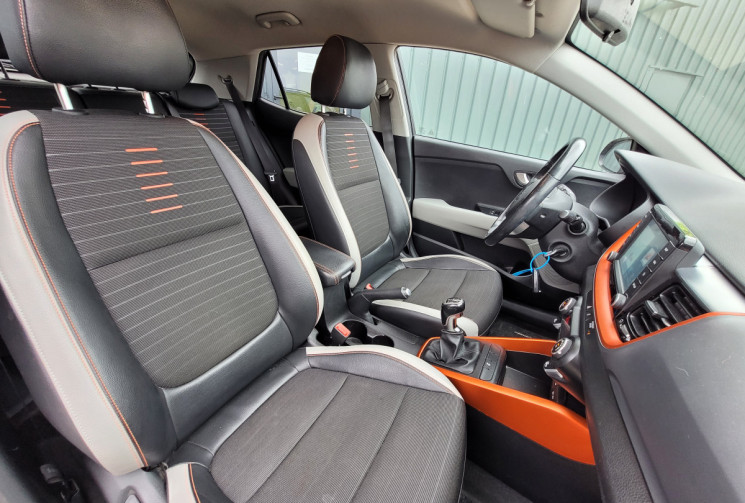 KIA STONIC 1.0 T-GDi 12V ISG 120 cv LAUNCH EDITION