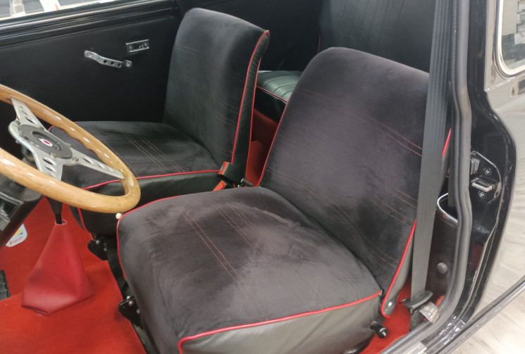 Mini MINI AUSTIN 850 Berline 33 ch