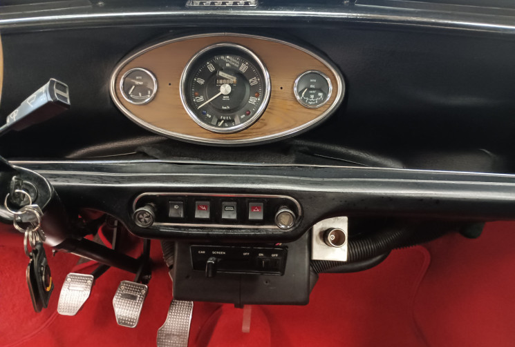 Mini MINI AUSTIN 850 Berline 33 ch