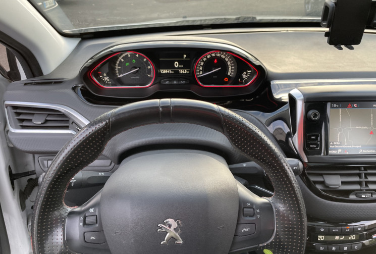 Peugeot 308 SW 1.2 PureTec 110 CV ALLURE TOIT PANORAMIQUE