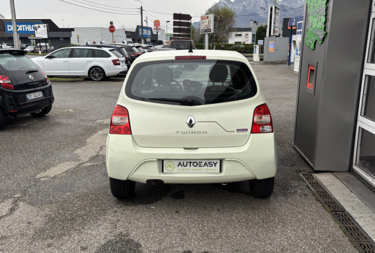 RENAULT TWINGO II 1.2 16V 75 Limited edition Walkman