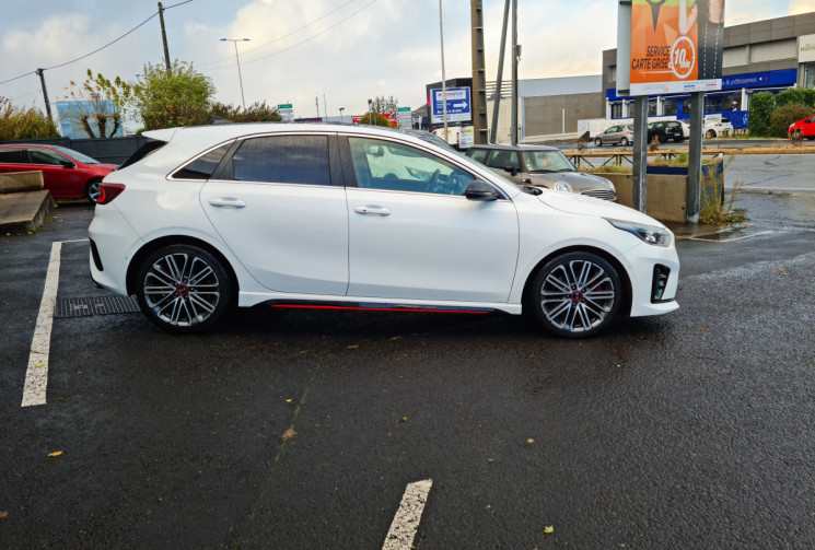 Kia Ceed  GT 204 CH