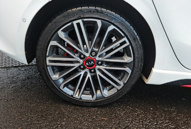 Kia Ceed  GT 204 CH
