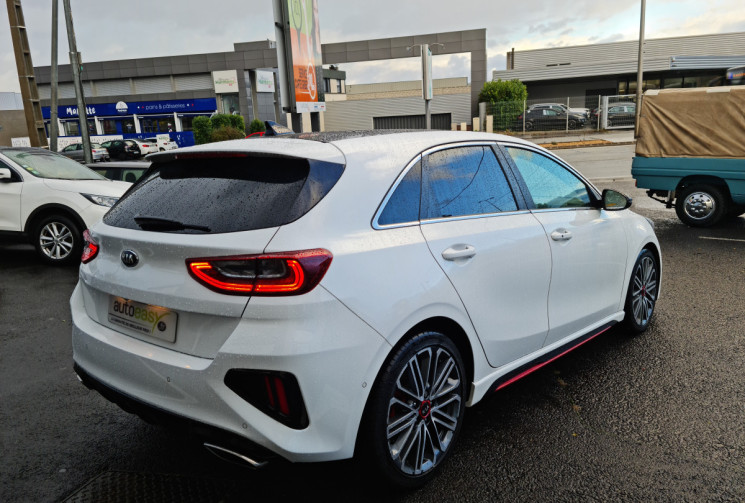 Kia Ceed  GT 204 CH