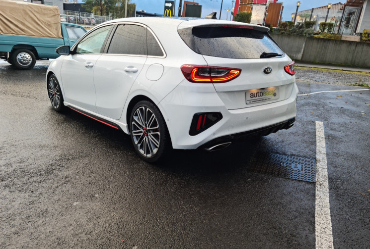 Kia Ceed  GT 204 CH