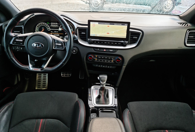 Kia Ceed  GT 204 CH