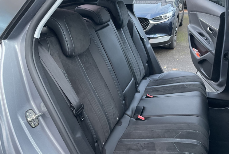 PEUGEOT 3008 1.2 PureTec 130 CV EAT6 CROSSWAY  BVA 72500 KMS