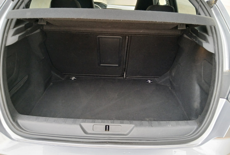 Peugeot 308 II 1.2 e-THP 12V 130 GT LINE 