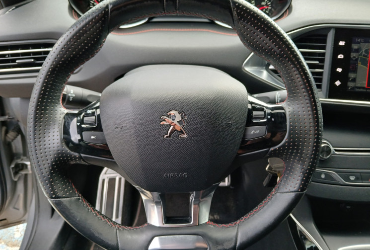 Peugeot 308 II 1.2 e-THP 12V 130 GT LINE 
