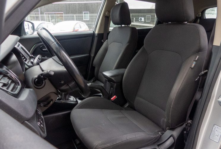Kia CARENS IV 1.7 CRDi 16V S&S 115 cv