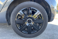 Renault Clio BUSINESS Phase 2 0.9 TCe 90 cv * CARPLAY* ENTRETIEN A JOUR *             Renault Clio BUSINESS Phase 2 0.9 TCe 90 cv * CARPLAY* ENTRETIEN A JOUR *