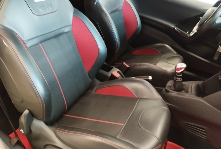 Peugeot 208 1.6 GTi 208ch THP S&S 3p bps