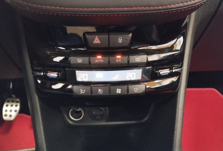 Peugeot 208 1.6 GTi 208ch THP S&S 3p bps