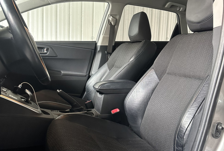 TOYOTA AURIS  II Ph1 DYNAMIC FULL OPTION 