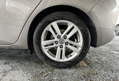 TOYOTA AURIS  II Ph1 DYNAMIC FULL OPTION 
