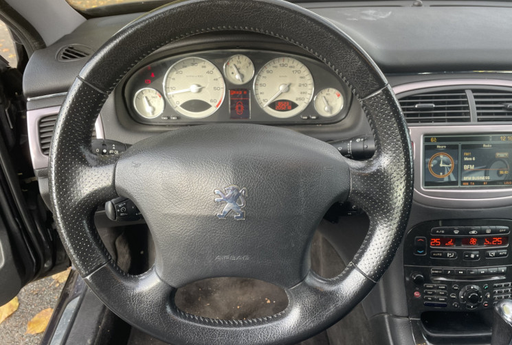 Peugeot 607 2.7 HDI PHASE 2 FELINE BOITE AUTO 1ERE MAIN 204 V6