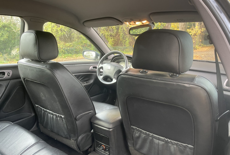 Peugeot 607 2.7 HDI PHASE 2 FELINE BOITE AUTO 1ERE MAIN 204 V6