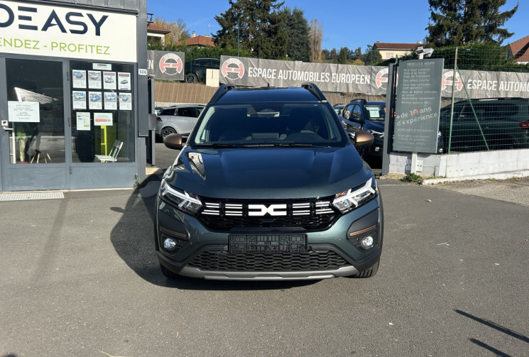Dacia JOGGER ECO G 100 EXTREME+ 7 PLACES FULL OPTIONS  (dispo immédiate )