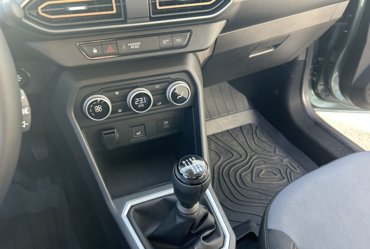 Dacia JOGGER ECO G 100 EXTREME+ 7 PLACES FULL OPTIONS  (dispo immédiate )