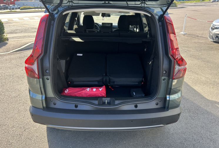 Dacia JOGGER ECO G 100 EXTREME+ 7 PLACES FULL OPTIONS  (dispo immédiate )