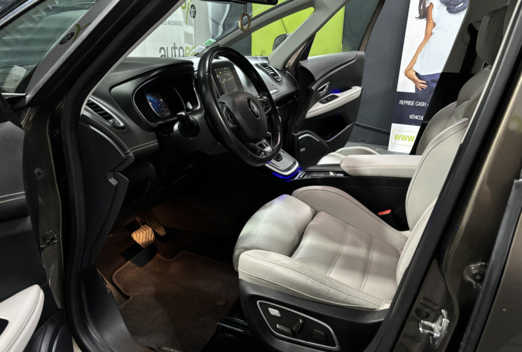 RENAULT GRAND SCENIC IV 1.6 DCI EDC6 160 BOSE