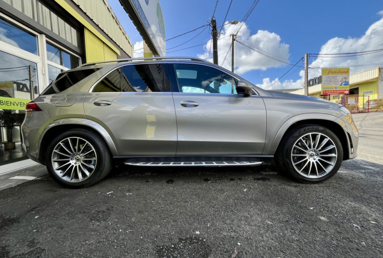 MERCEDES CLASSE GLE 350 d 3.0 d 24V 4MATIC 9G-TRONIC AMG Line 272 cv Boîte auto // Très peu de km
