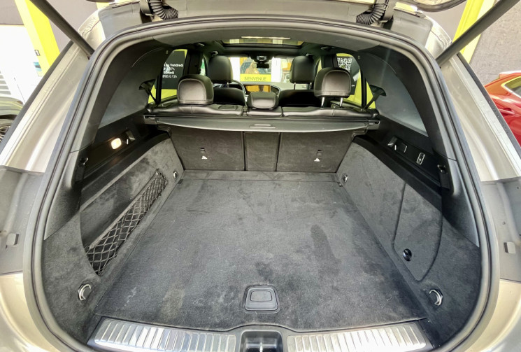 MERCEDES CLASSE GLE 350 d 3.0 d 24V 4MATIC 9G-TRONIC AMG Line 272 cv Boîte auto // Très peu de km
