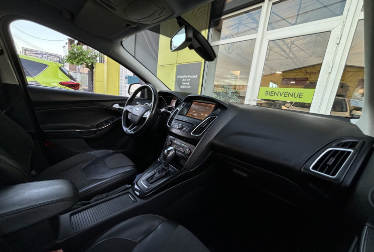 FORD FOCUS 1.0 EcoBoost 125 cv Stop&Start Titanium boite auto // Courroie de distribution neuve