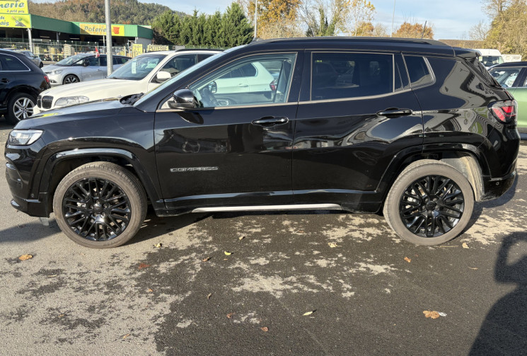 JEEP COMPASS II Phase 2 1.5 16V Turbo GPF e-Hybrid 2WD DCT7 S&S 130 cv Boîte auto