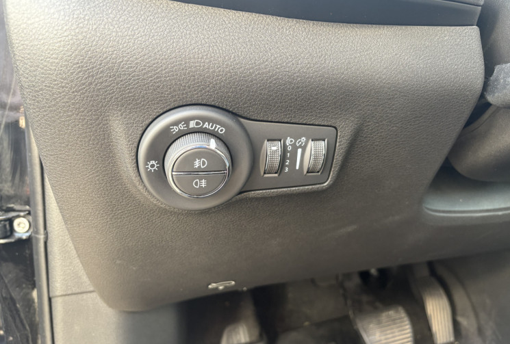 JEEP COMPASS II Phase 2 1.5 16V Turbo GPF e-Hybrid 2WD DCT7 S&S 130 cv Boîte auto