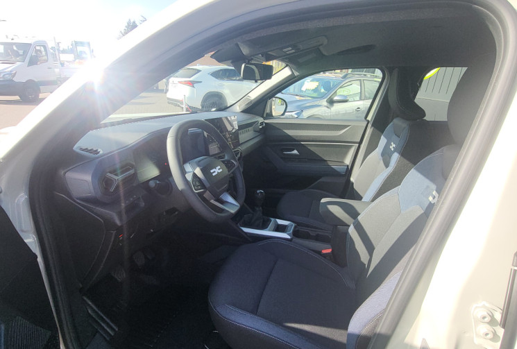 DACIA DUSTER HYBRID 140 JOURNEY + pack city