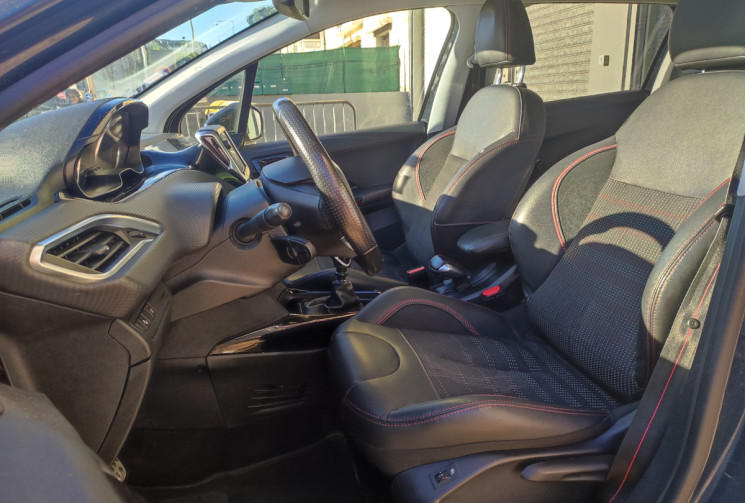 PEUGEOT 2008 1.6 BlueHDi 120 cv - GT LINE