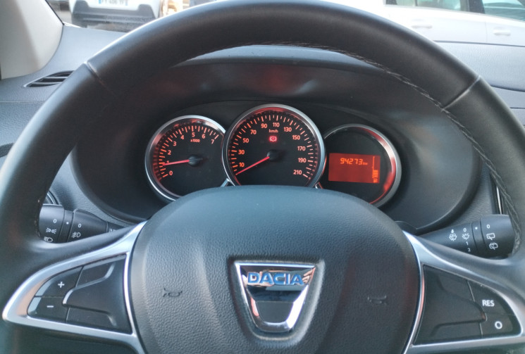 DACIA LODGY 1.5 BlueDCi 115 Stepway S&S BVM6 * 7 places * 1° main