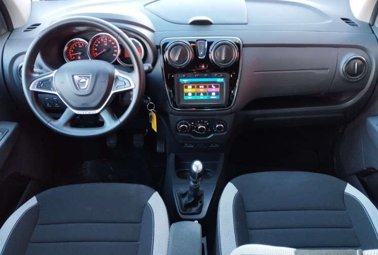 DACIA LODGY 1.5 BlueDCi 115 Stepway S&S BVM6 * 7 places * 1° main
