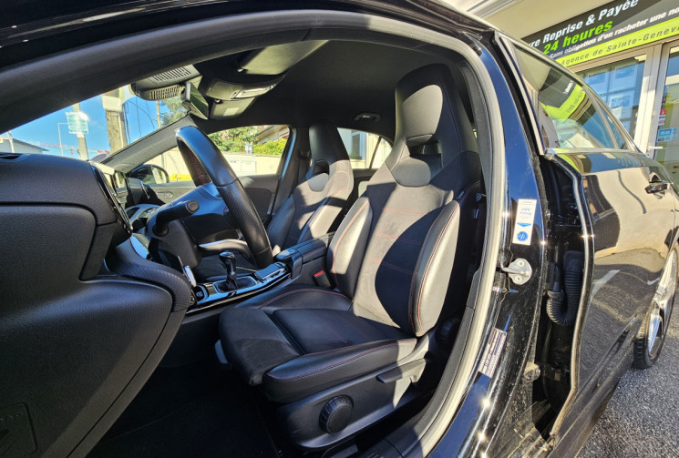Mercedes Classe A 160 109 ch AMG Line