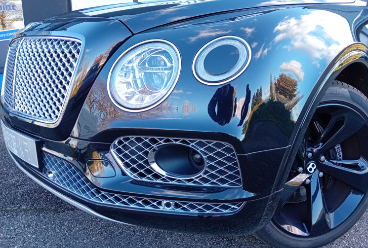 Bentley BENTAYGA 6.0 W12 édition First 608 ch 