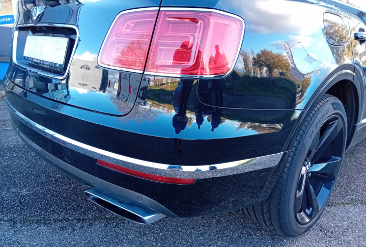 Bentley BENTAYGA 6.0 W12 édition First 608 ch 