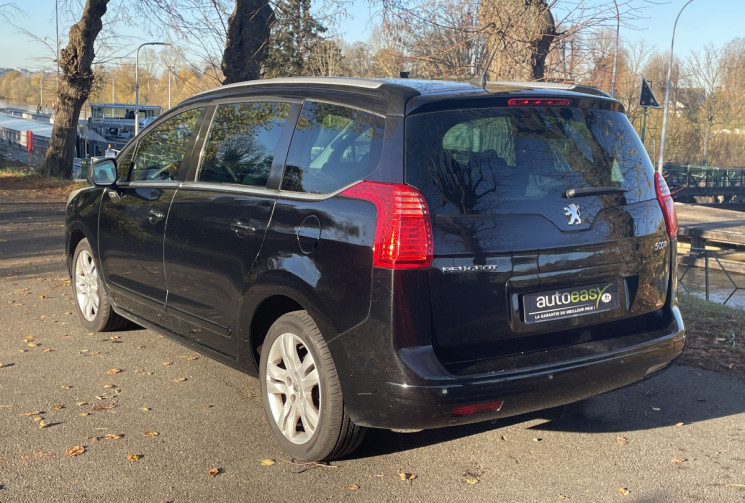 Peugeot 5008 1.6 THP BVA ALLURE 156 / 7 PLACES / TOIT PANORAMIQUE