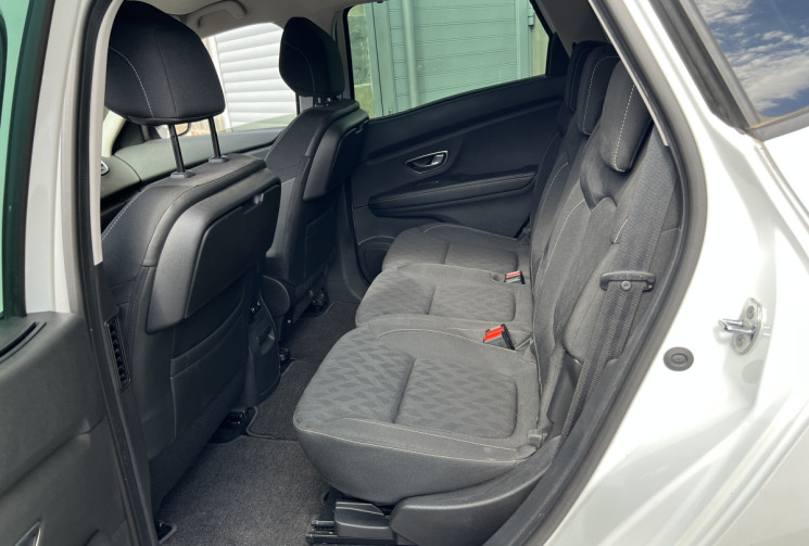 RENAULT SCENIC IV 1.7 dCi EDC6 120 cv LIMITED