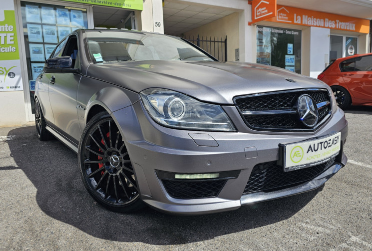 MERCEDES CLASSE C C63 AMG 6.2 V8 Pack Performance 