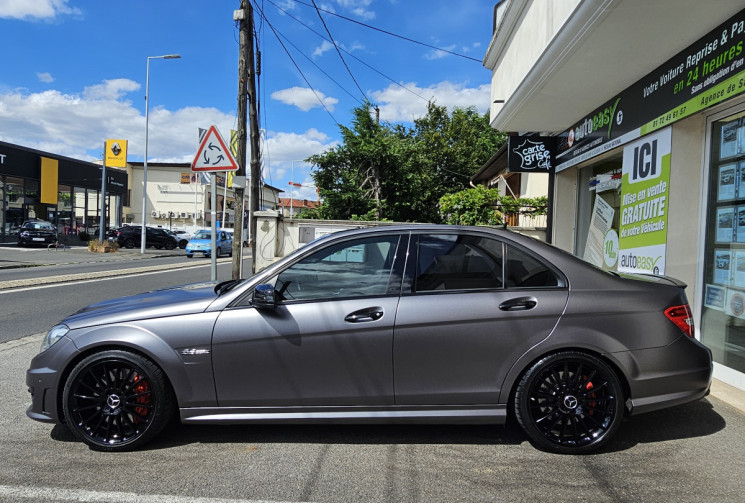 MERCEDES CLASSE C C63 AMG 6.2 V8 Pack Performance 