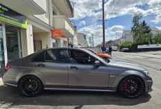 MERCEDES CLASSE C C63 AMG 6.2 V8 Pack Performance 