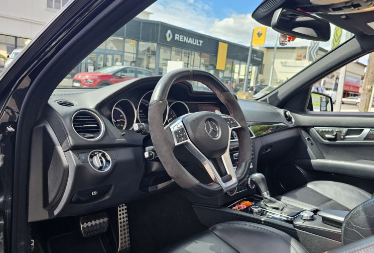 MERCEDES CLASSE C C63 AMG 6.2 V8 Pack Performance 