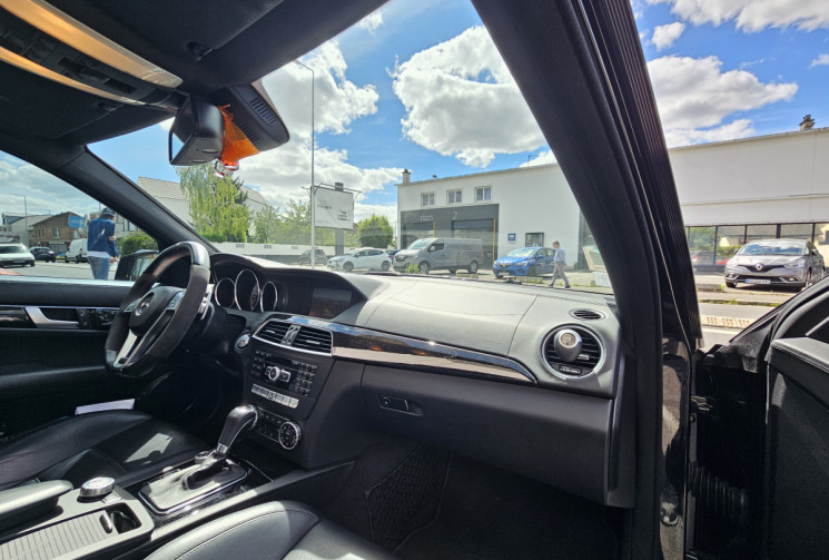 MERCEDES CLASSE C C63 AMG 6.2 V8 Pack Performance 