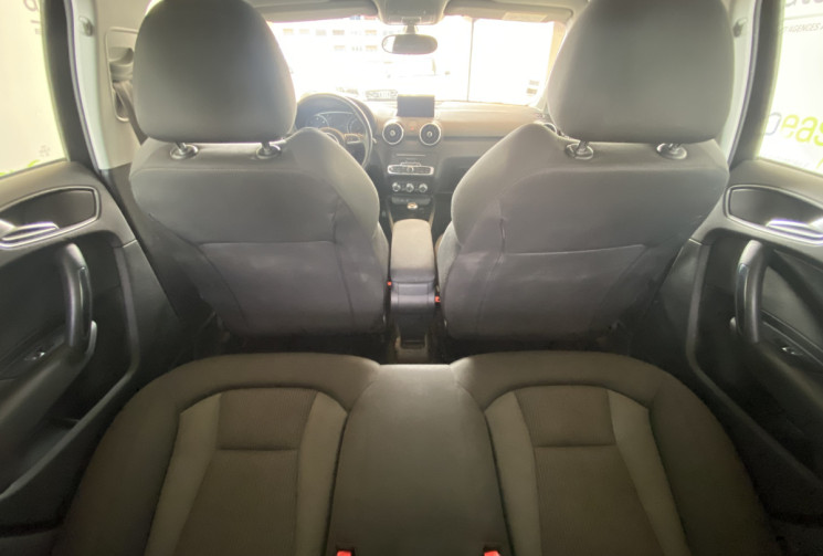 AUDI A1 SPORTBACK  1.4 TDI 90 ch / CT OK/ ENTRETIEN OK / TRES BON ETAT 